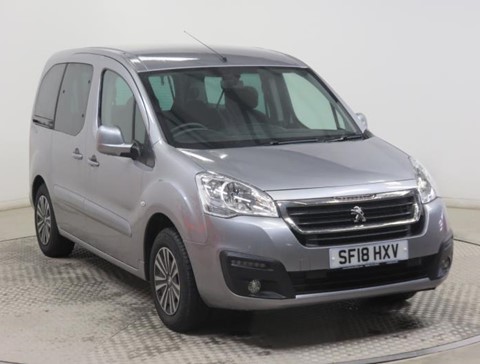 Nearly New WAV Peugeot Partner 1.6BlueHDi 100 Active ETG automatic Nearly New WAV Peugeot Partner 1.6BlueHDi 100 Active ETG automatic