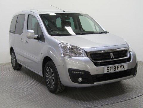 Nearly New WAV Peugeot Partner 1.6BlueHDi 100 Active automatic Nearly New WAV Peugeot Partner 1.6BlueHDi 100 Active automatic