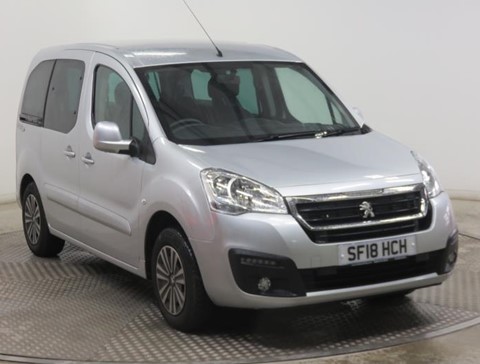 Nearly New WAV Peugeot Partner 1.6BlueHDi 100 Active ETG automatic Nearly New WAV Peugeot Partner 1.6BlueHDi 100 Active ETG automatic