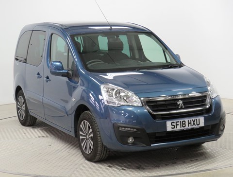Nearly New WAV Peugeot Partner 1.6BlueHDi 100 Active manual Nearly New WAV Peugeot Partner 1.6BlueHDi 100 Active manual