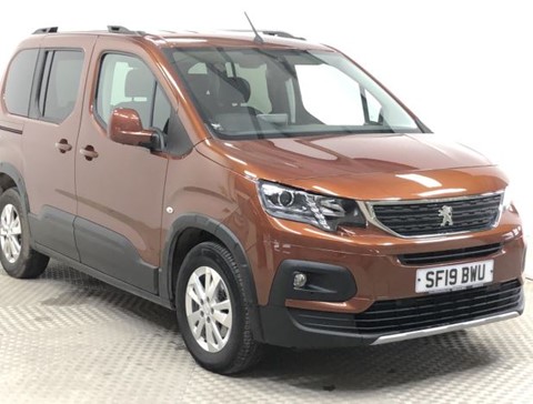 Used Wheelchair Accessible Peugeot Rifter 1.5D 130Alu RE Automatic Used Wheelchair Accessible Peugeot Rifter 1.5D 130Alu RE Automatic