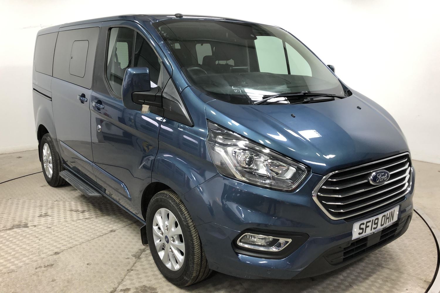 Nearly New WAV Ford Tourneo Custom Titanium 2.0 ltr Titanium L1 automatic 5 seats Nearly New WAV Ford Tourneo Custom Titanium 2.0 ltr Titanium L1 automatic 5 seats