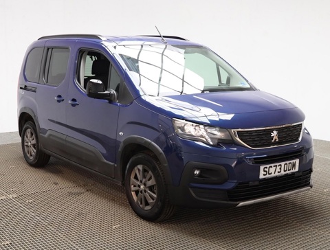 Nearly New WAV Peugeot Rifter 1.5 BlueHDi 100 Allure  5dr manual