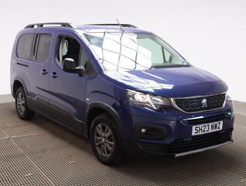 Nearly New WAV Peugeot Rifter LWB 1.5 Blue HDi Allure Automatic 4seats