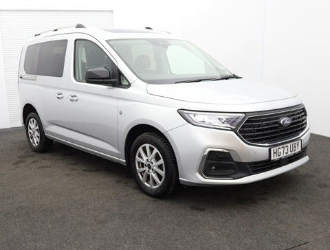 Nearly New WAV Ford Tourneo Connect 4 seats( SWB) 2. 0 Eco Titanium automatic