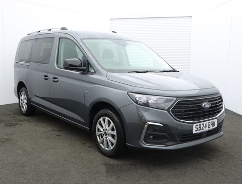 Nearly New WAV Ford Tourneo Grand Connect 4 seats( LWB )  2. 0 Eco Titanium automatic