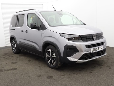 Nearly New WAV Peugeot Rifter 1.5 Blue HDi GT  130 Automatic 3 seater