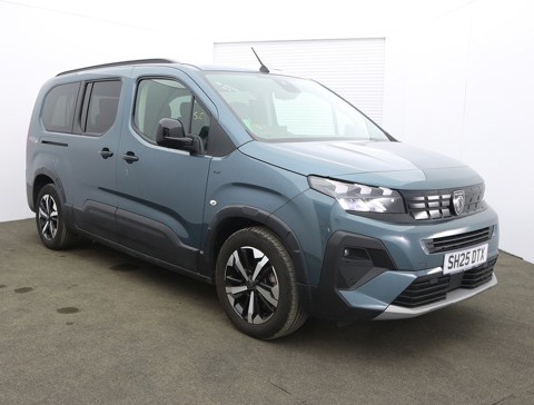 Nearly New WAV Peugeot Rifter 1.5 Blue HDi GT LWB  130 Automatic 4 seats