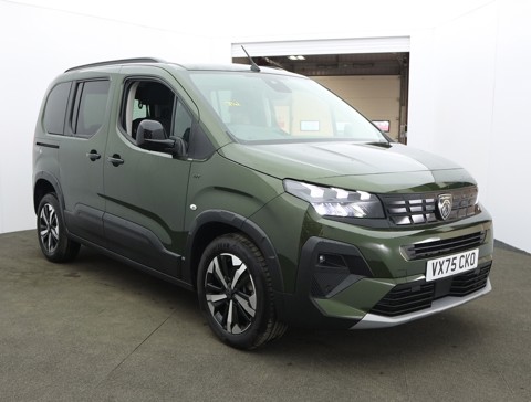 Nearly New WAV Peugeot Rifter 1.5 Blue HDi GT  130 Automatic 3 seater
